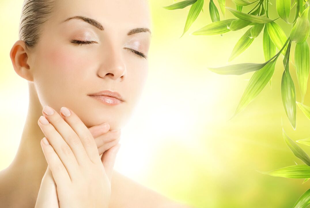 rejuvenating facial massage with oil